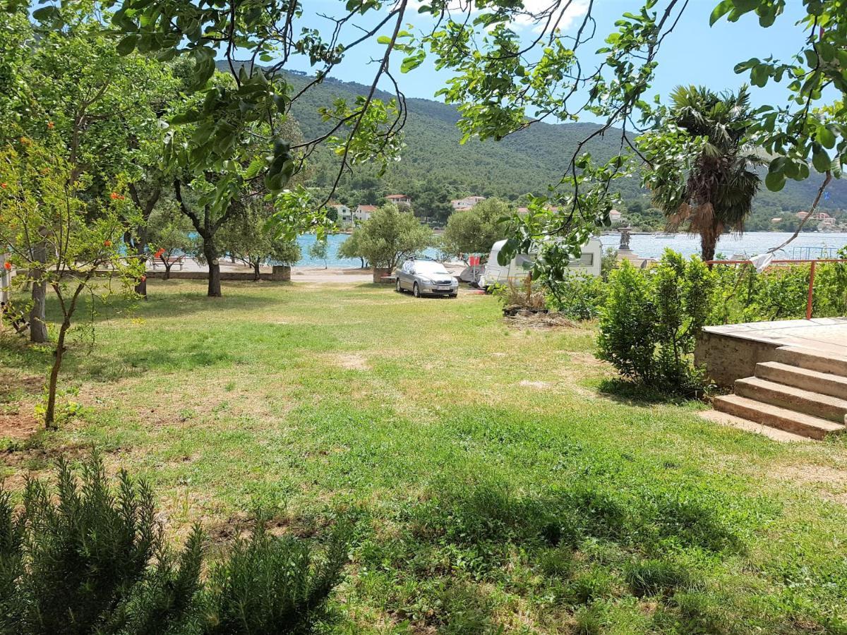 Auto Camp On The Beach - Grebaštica Eksteriør bilde